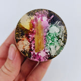 Orgonite tower met Honing Calciet