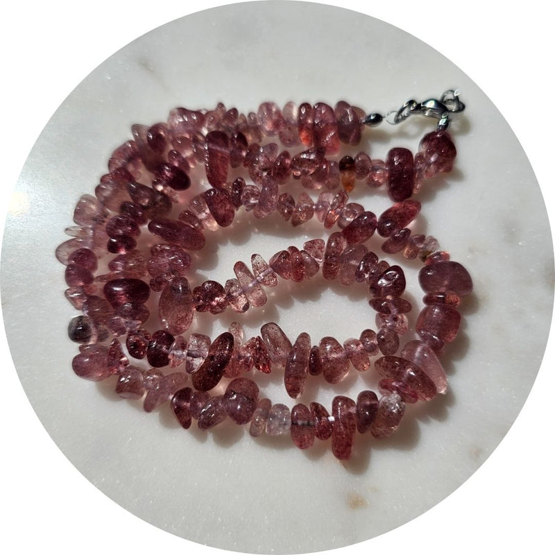 Aardbeienkwarts ketting